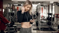 Naozaj pomáha hudba lepšie trénovať a dosahovať lepšie výsledky?
